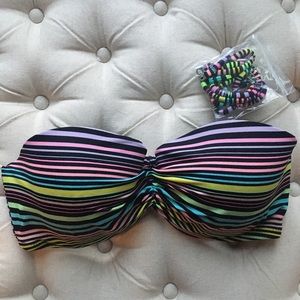 Strapless Victoria Secret bathing suit top 34DD